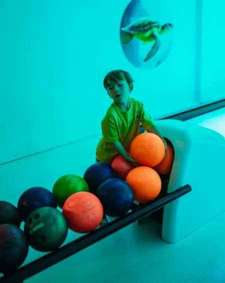 DZK bowling 2218